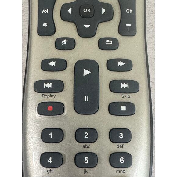 Logitech Harmony 650 Infrared All in One Remote Control, Universal Remote - Picture 10 of 11